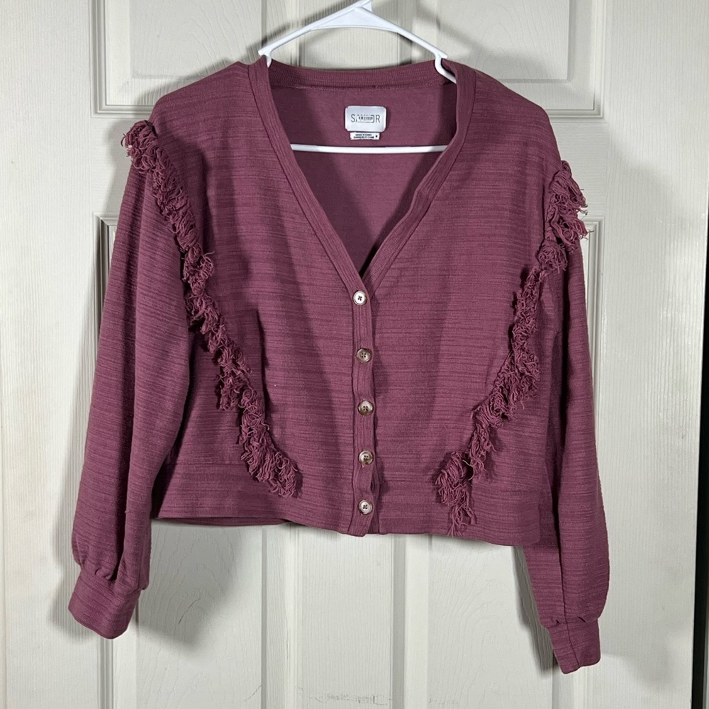 Saylor (@ Anthropologie ) Mauve / Burgundy Cropped Sweater with Fringe Detail